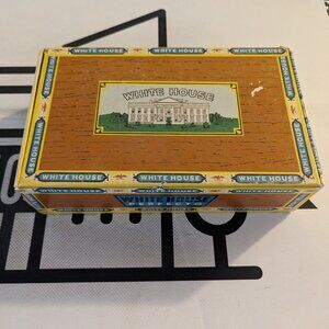 White House Perfecto Empty Cigar Box - Very Worn